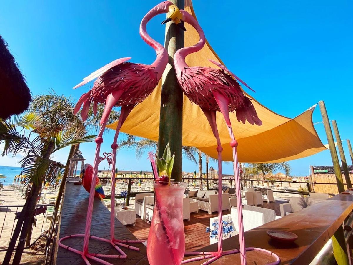 Flamingo Suites Marina di Camerota Exterior photo
